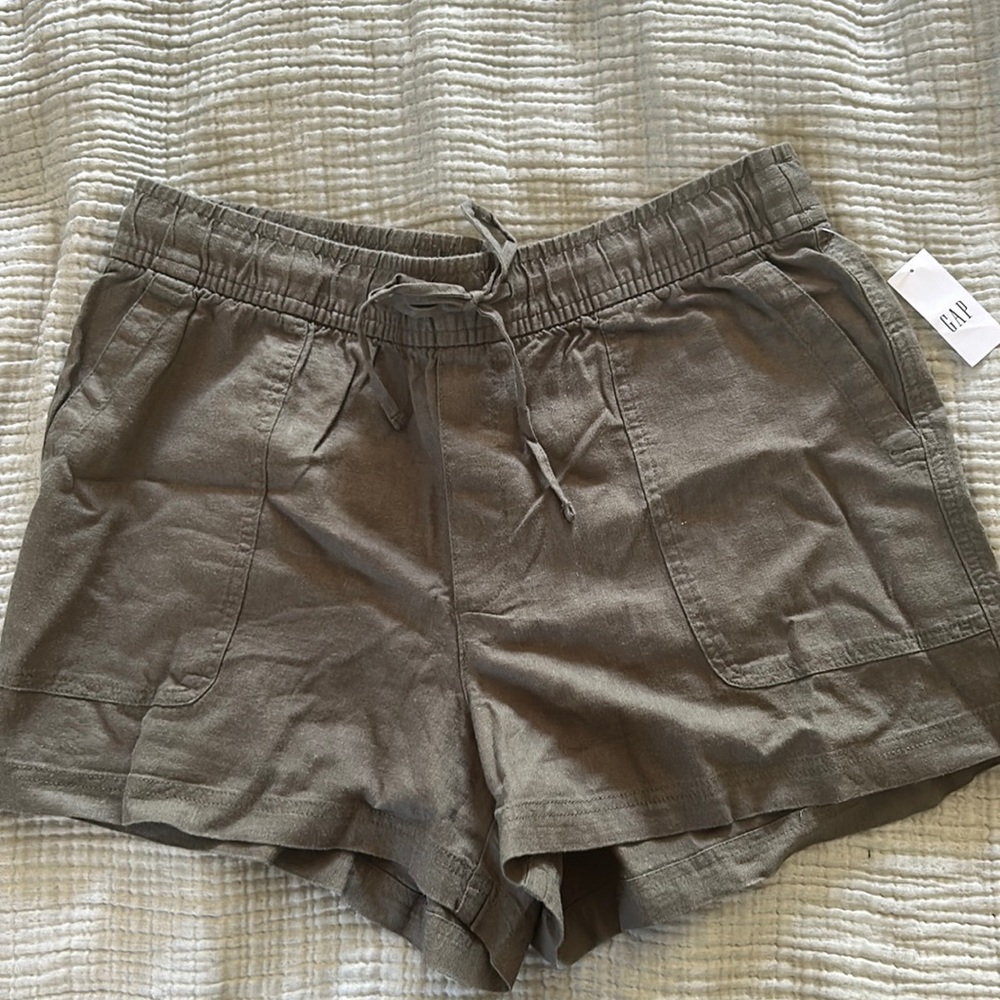 GAP Linen Shorts - Large - NWT